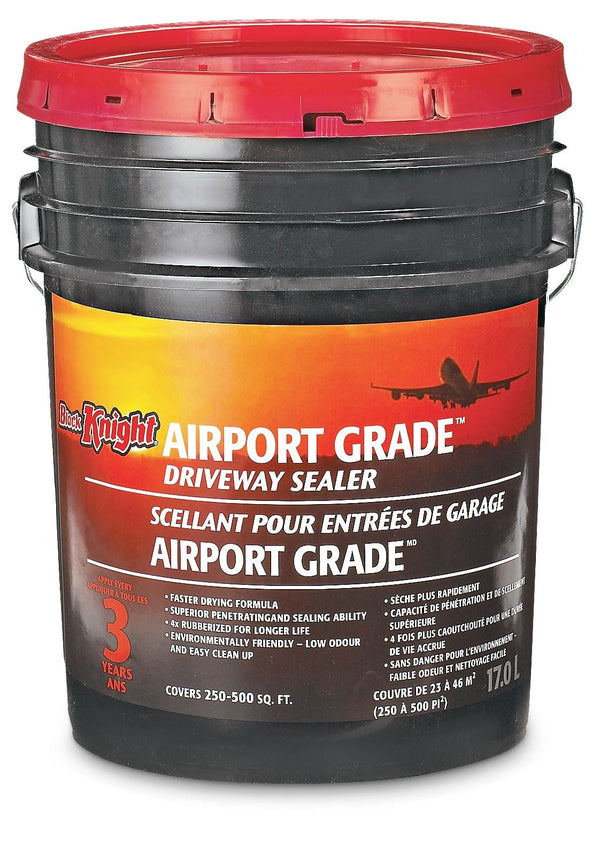 Black Knight Airport Grade 3-Year Asphalt Driveway Sealer, 250-500-sq. ft Coverage, 17-L F1