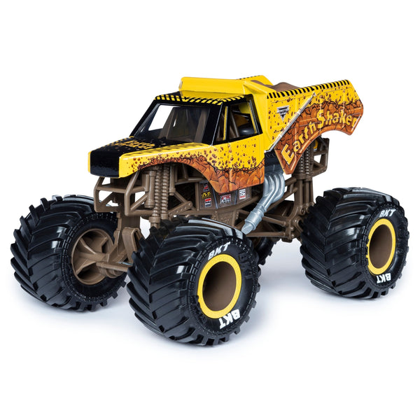 Monster Jam 1:24 Die-Cast Monster Truck Vehicle, Kids Collectible Toy, Assorted, Ages 3+ Q4